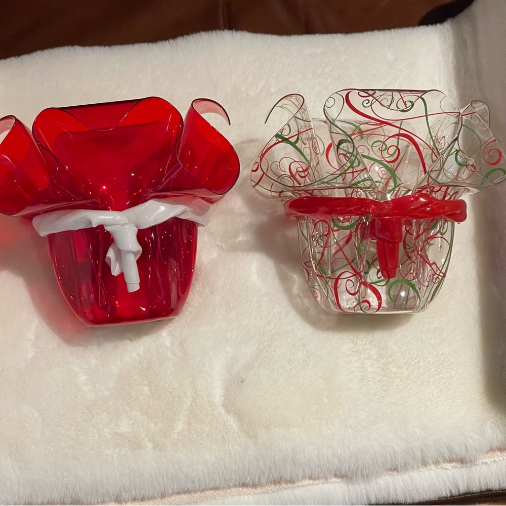 Christmas ruffle candle bowls new